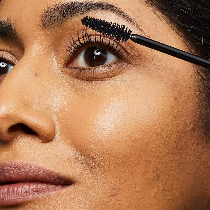 No7 Stay Perfect Mascara – Smudge-Free, Long-Lasting Volume Up to 24 Hours with Straight Brush – Rain & Tear-Proof (7ml)